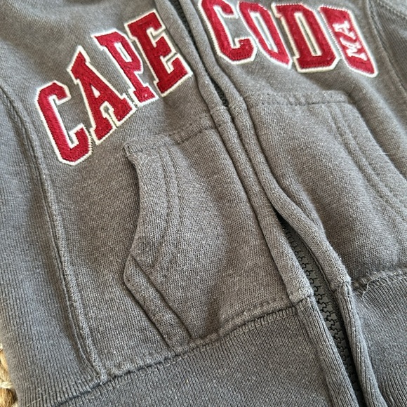 (5 for $10 BABYDEALS) Cape Cod Baby zip Sweatshirt (6m) - Picture 4 of 5